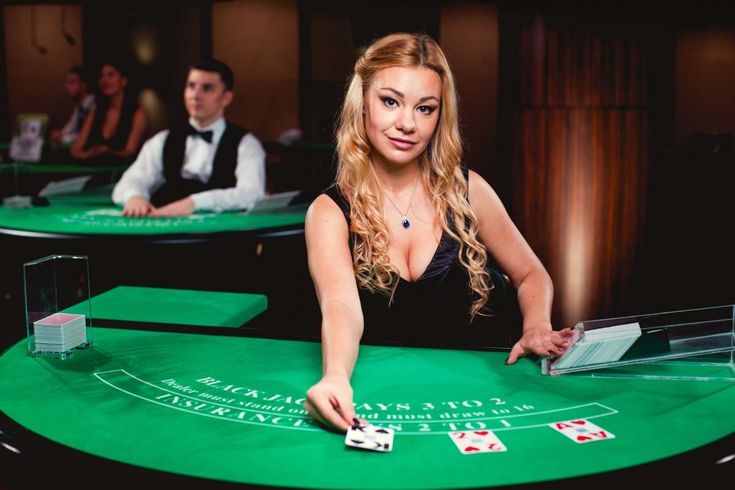 Pin Up Casino Welcome Bonus